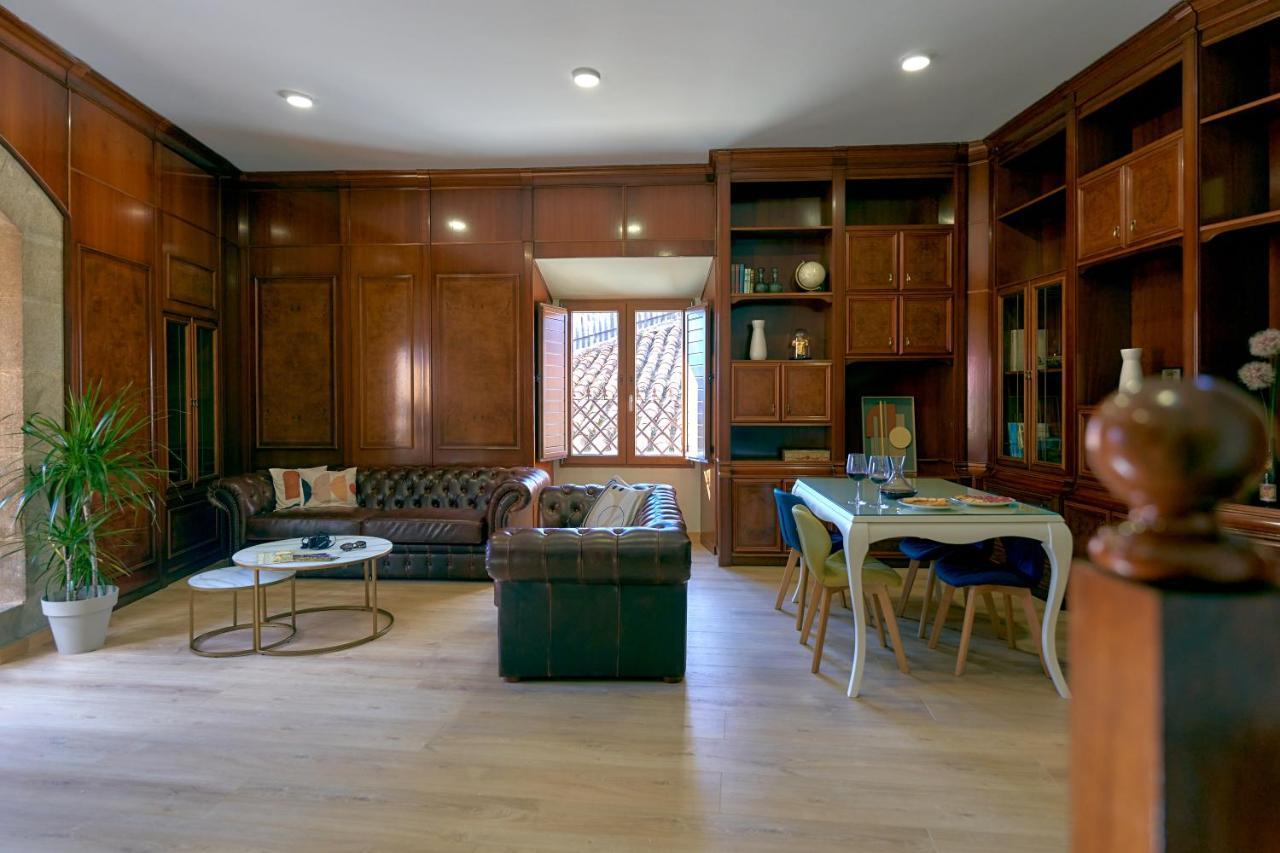 Duplex Casa De Las Argollas Grand Suite Parking Gratis Plasencia Bagian luar foto
